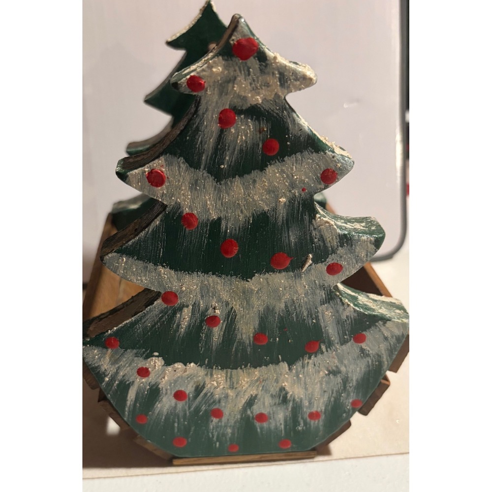 Vintage Rustic Wooden Christmas Tree Crate Hand Painted Holiday Decor Green Red